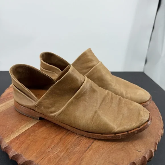 Beek Puffin booties in saddle vegetable-tanned leather beige sz 8.5 - Picture 1 of 7